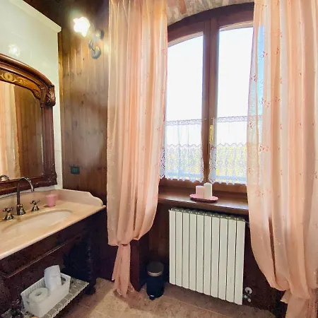 度假居 La Rosa Di Langa - Charming Panoramic House