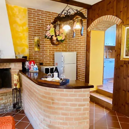 別荘 La Rosa Di Langa - Charming Panoramic House *