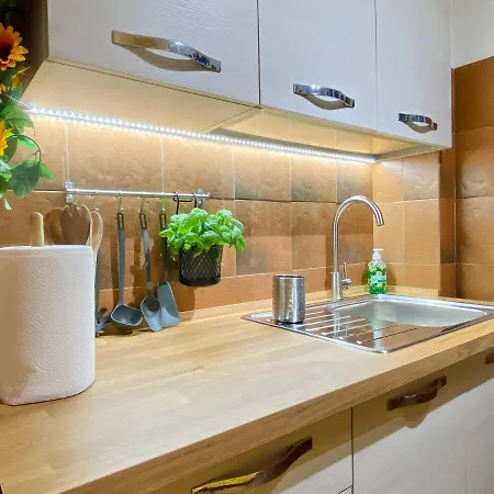 度假居 La Rosa Di Langa - Charming Panoramic House *