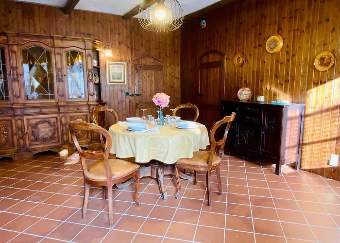 Feriehus La Rosa Di Langa - Charming Panoramic House Albaretto della Torre