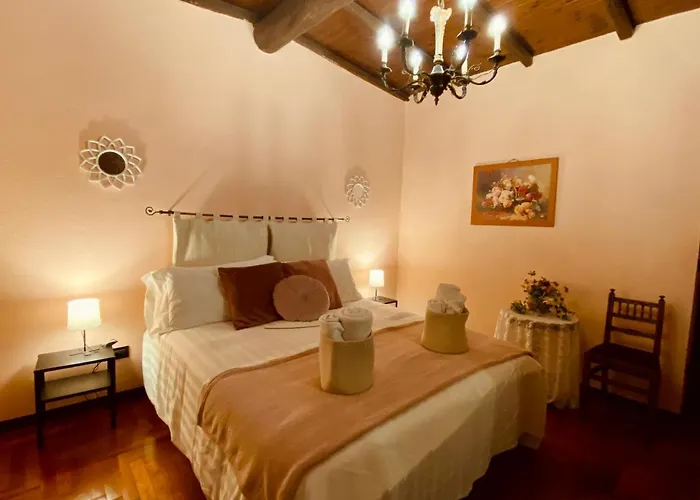 La Rosa Di Langa - Charming Panoramic House Feriehus *