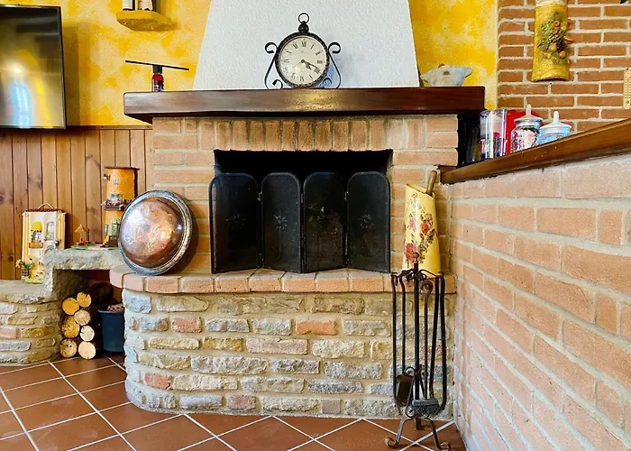 La Rosa Di Langa - Charming Panoramic House Feriehus