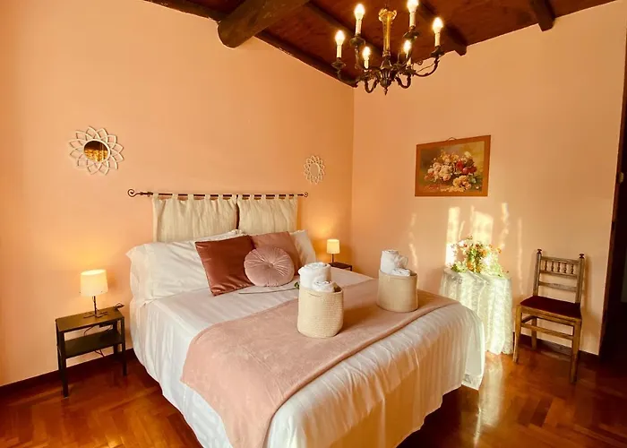 Holiday home La Rosa Di Langa - Charming Panoramic House *